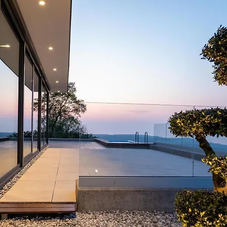 Casa Elevata Koper